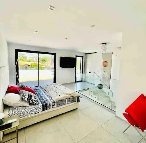 Neuve Piscine Privée Villa La Ciotat
