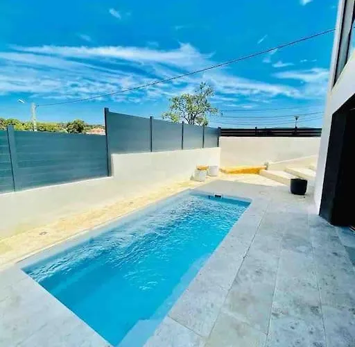 Villa Neuve Piscine Privee *